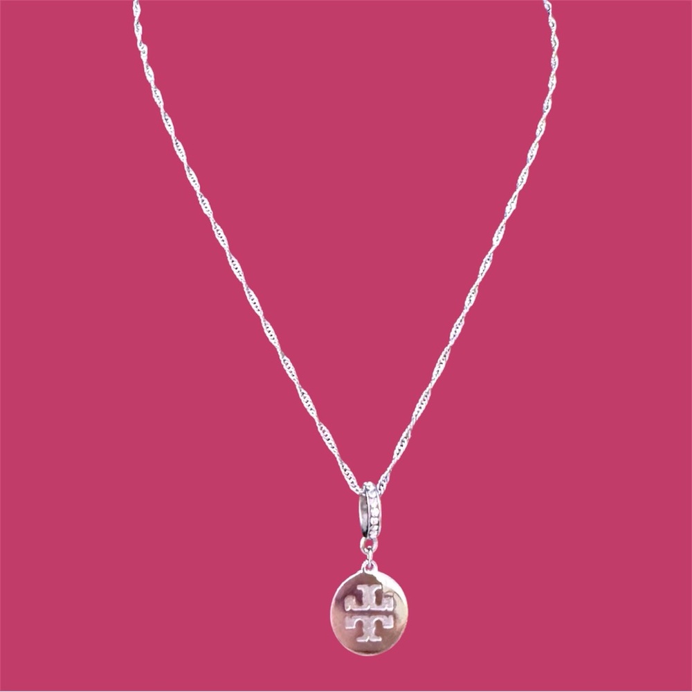 TORY BURCH SILVER DOUBLE T LOGO NECKLACE